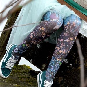 Marie Antoilette Floral Printed Tights